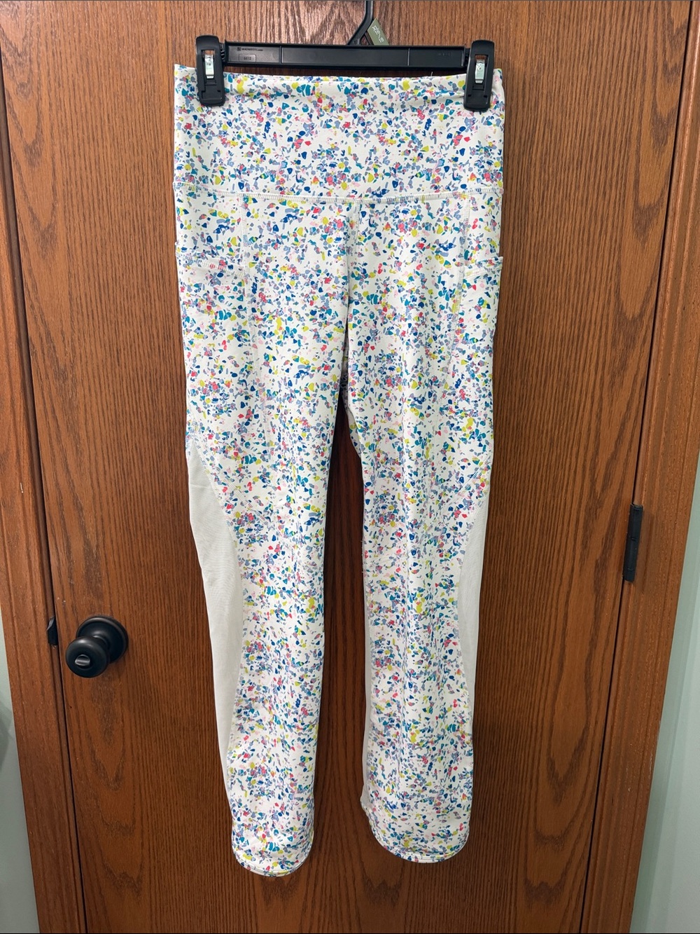 Old Navy White Floral Speckled High-Waist Leggings